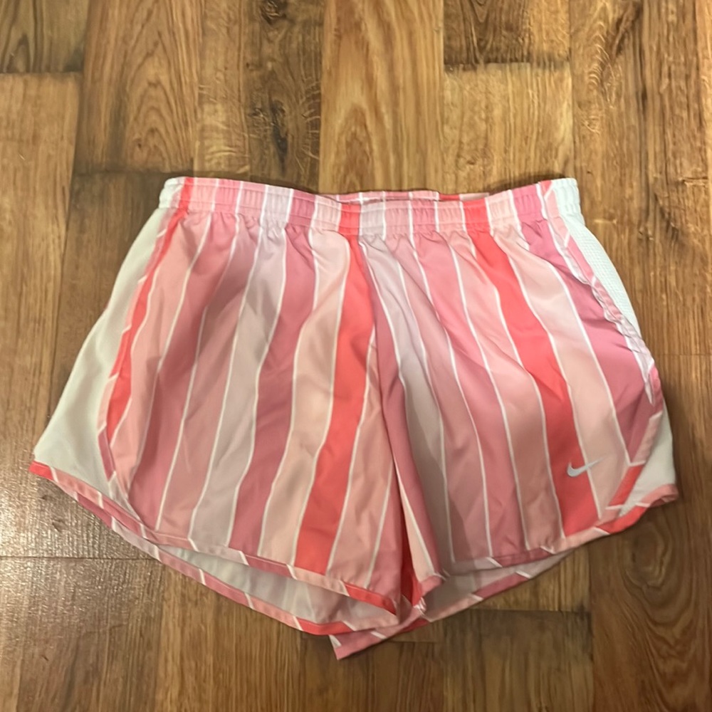 NEW NIKE DRY FIT KIDS SHORTS